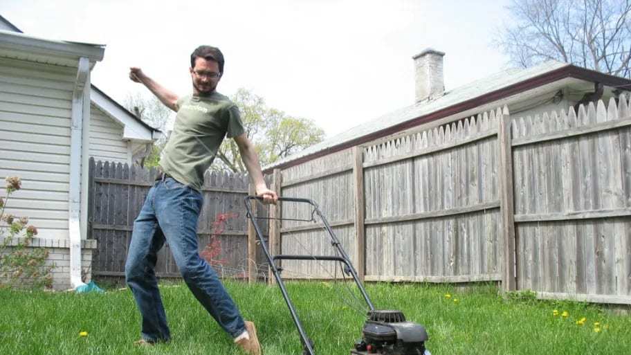 Starting a gas lawnmower